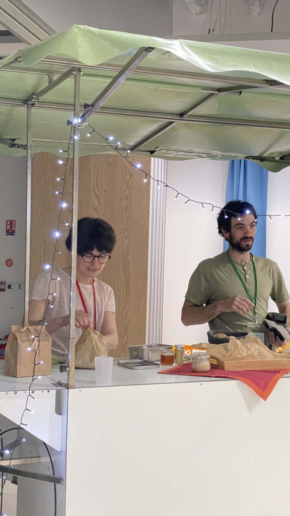 Denitsa, l’Archi végétale et Augustin de Papalotec, constructeur du food-vélo